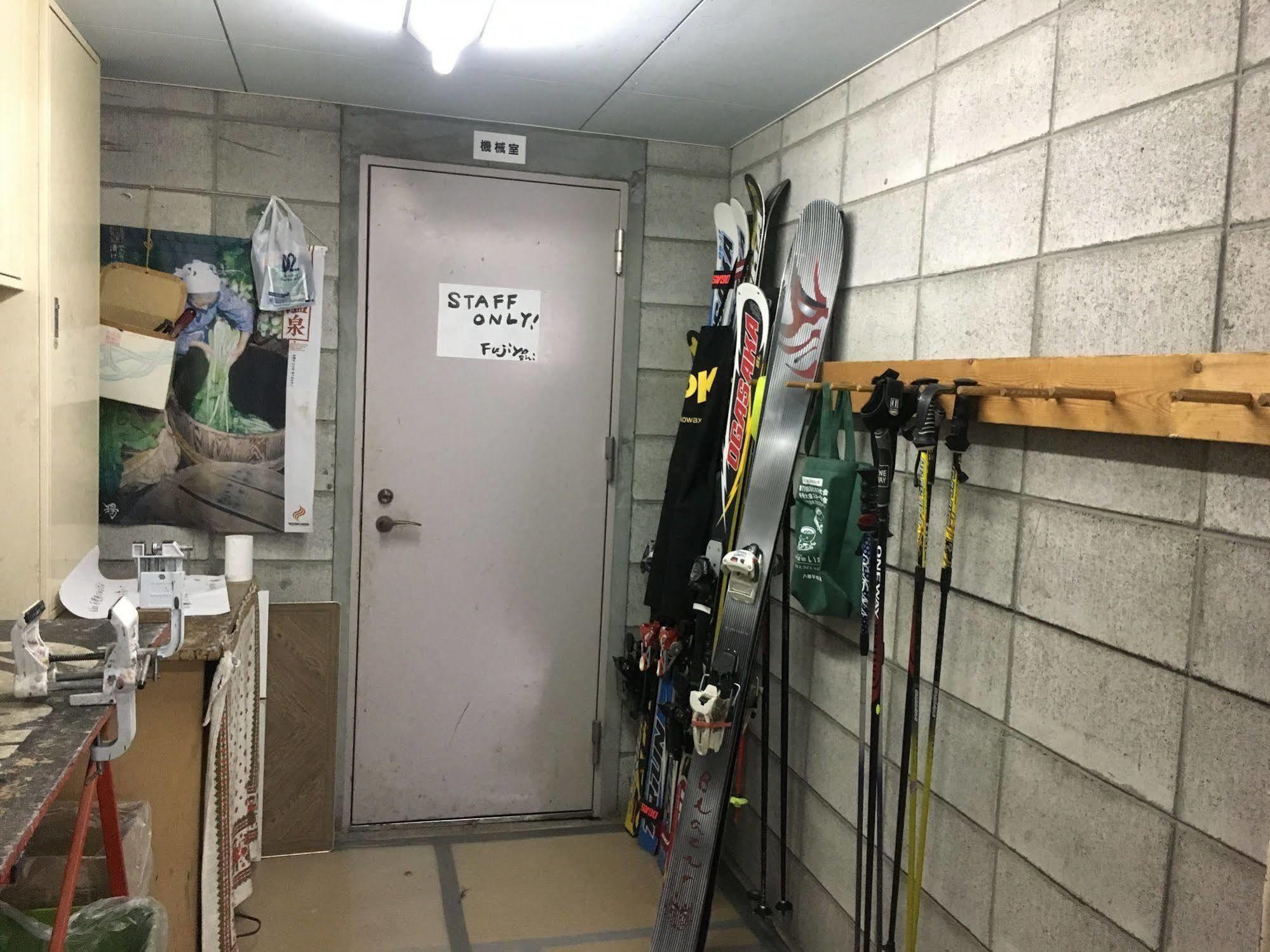 Fujiyoshi Hotell Nozawaonsen Eksteriør bilde